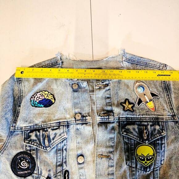 ASOS Retro Denim Jacket Patches Light Blue Space Theme Men's M 3643 - Picture 9 of 11